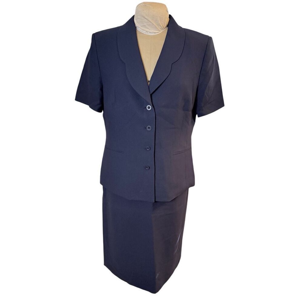 Preston & York Skirt Suit Black Short Sleeves Sz. 12 Lined 2-Pieces Career Profe